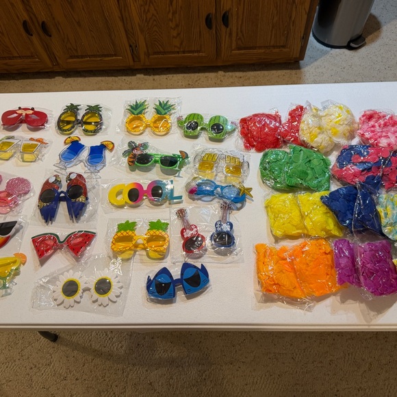 19 Colorful Novelty Sunglasses Collection 24 Hawaiian leis NEW - Picture 15 of 15